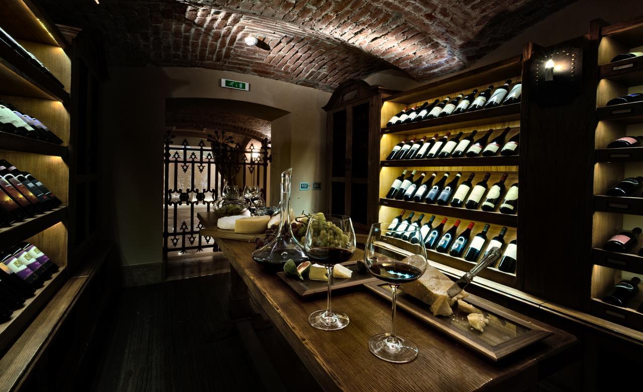 蒙福特城堡-雷莱和城堡酒店